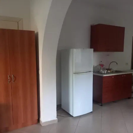 Dhoma Plazhi Apartmán *