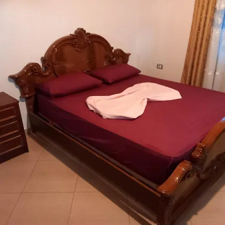 Apartament Dhoma Plazhi